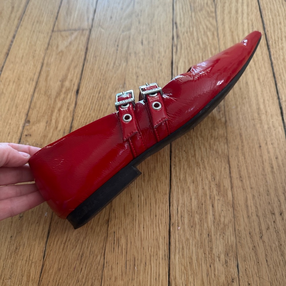 Ganni Red patent leather flats | Size 5.5 - Picture 2 of 5